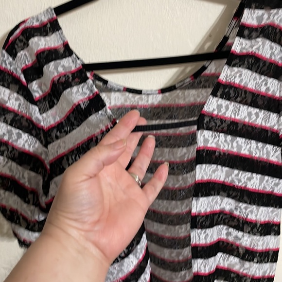 ❤️Victoria Secret lace see thru top❤️ - Picture 4 of 4